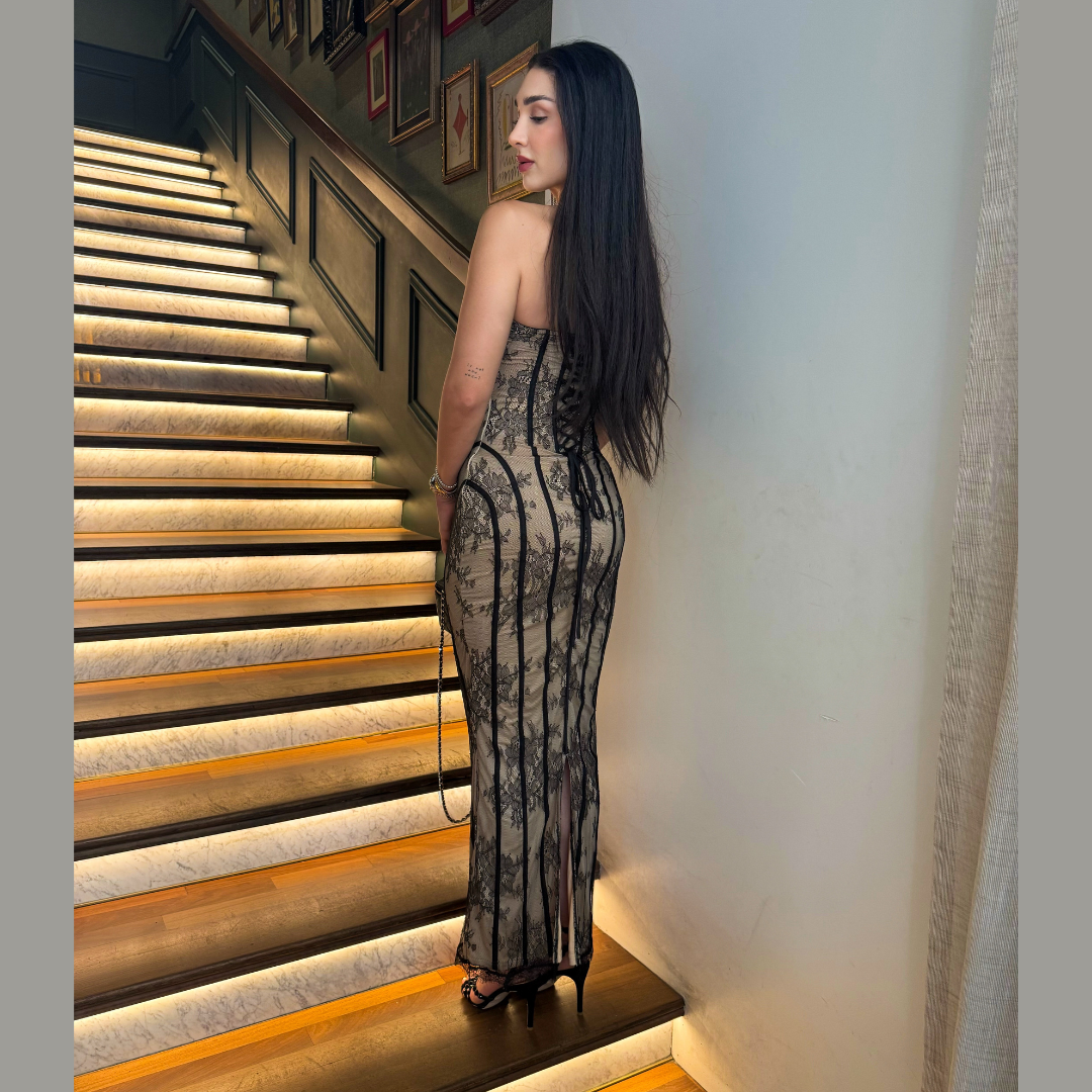 Lace Aura
